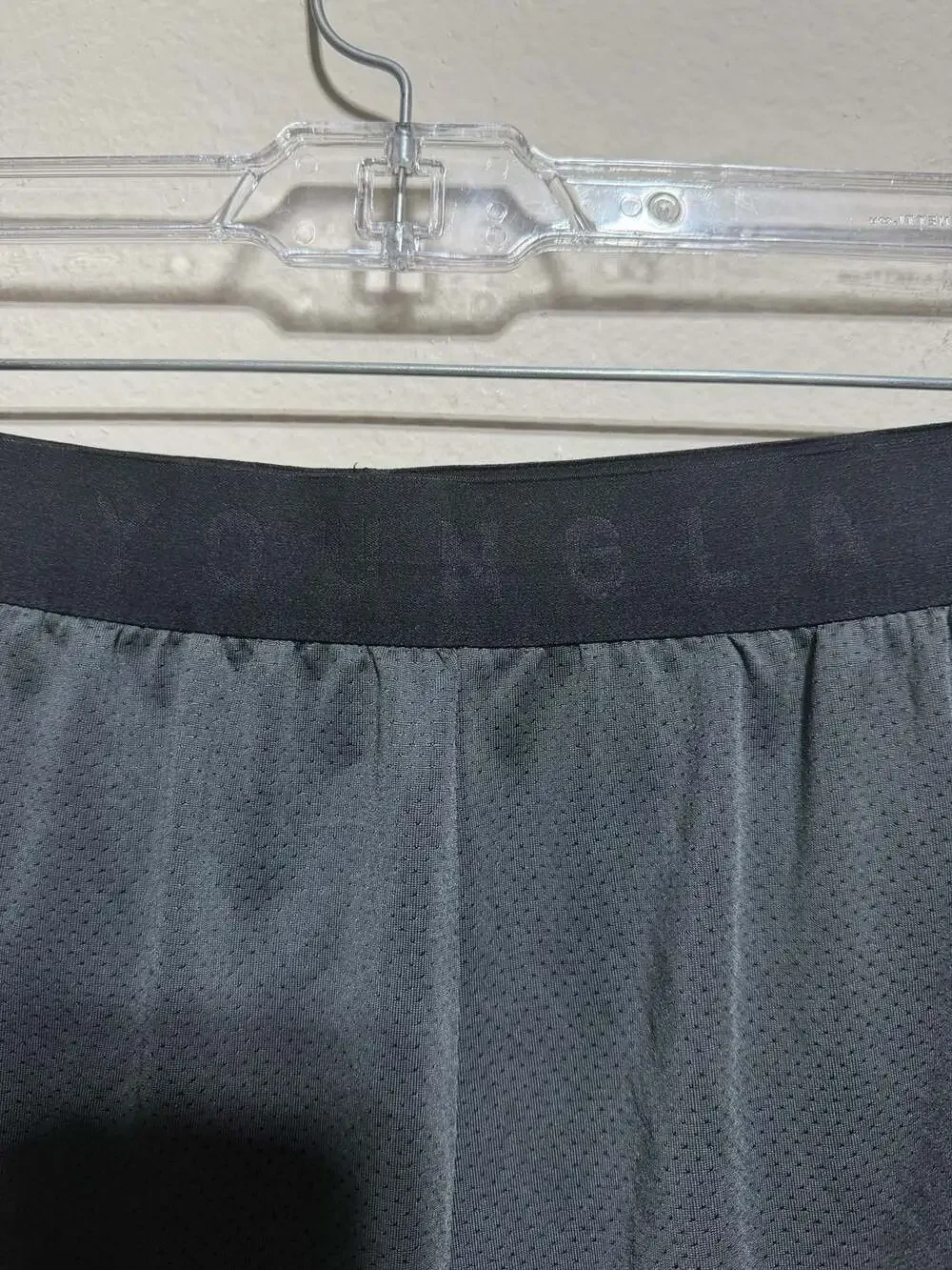 YoungLA Shorts Adult Medium Black 5 In Mesh Running Zip Pockets Reflective Gym